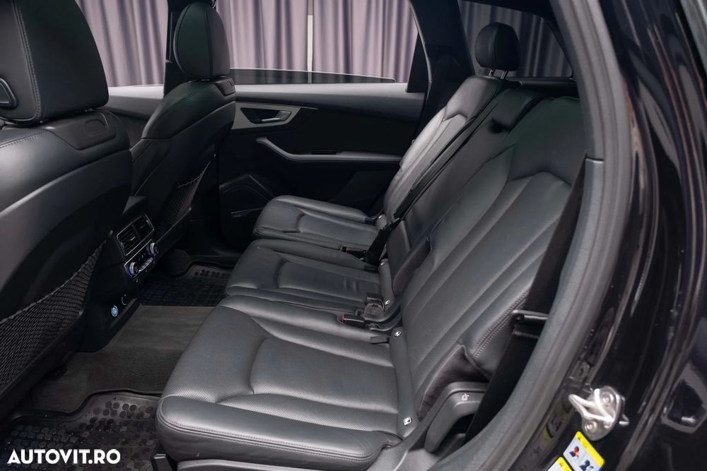 Audi SQ7 TDI quattro tiptronic - 31