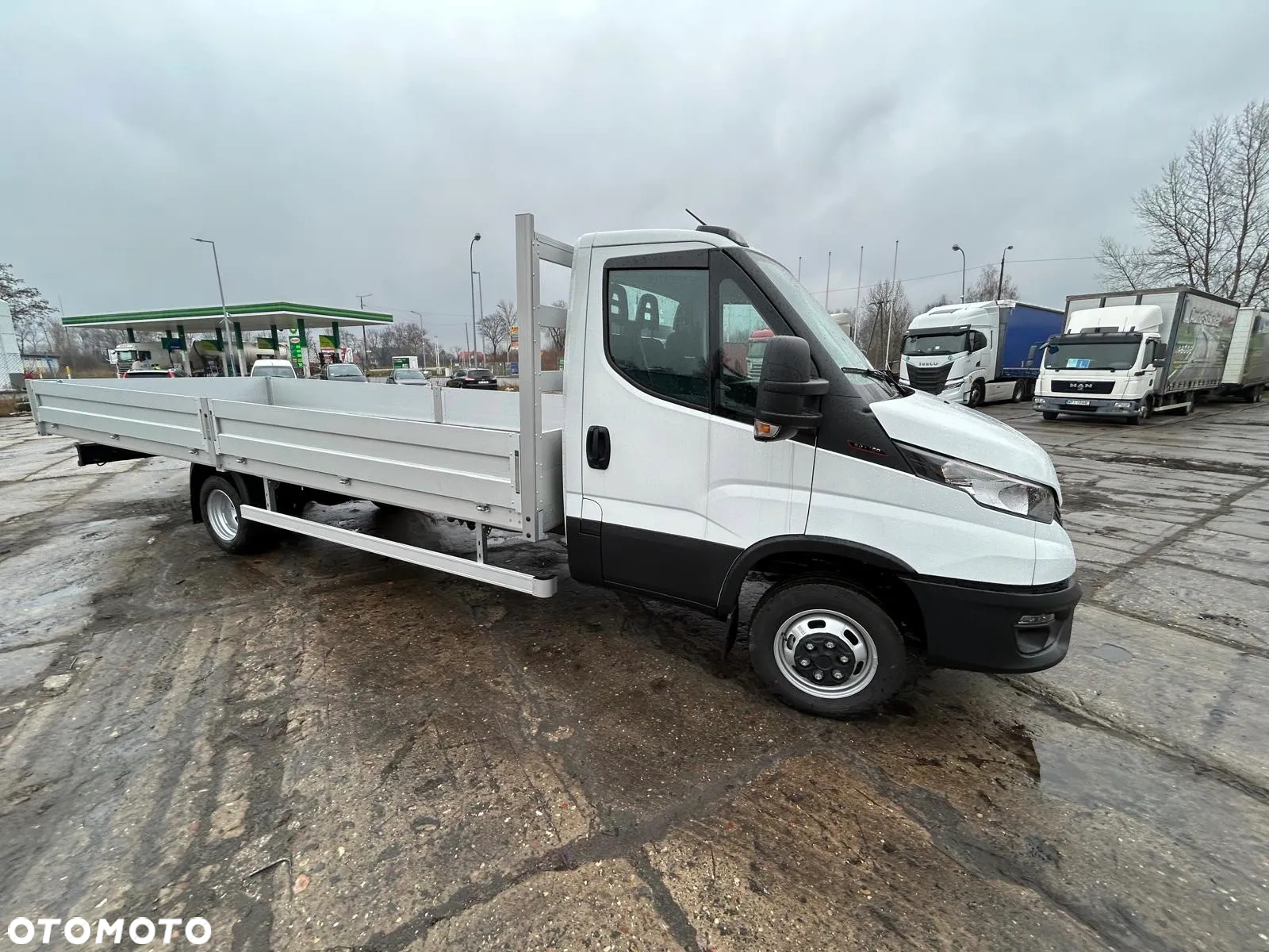 Iveco DAILY - 10