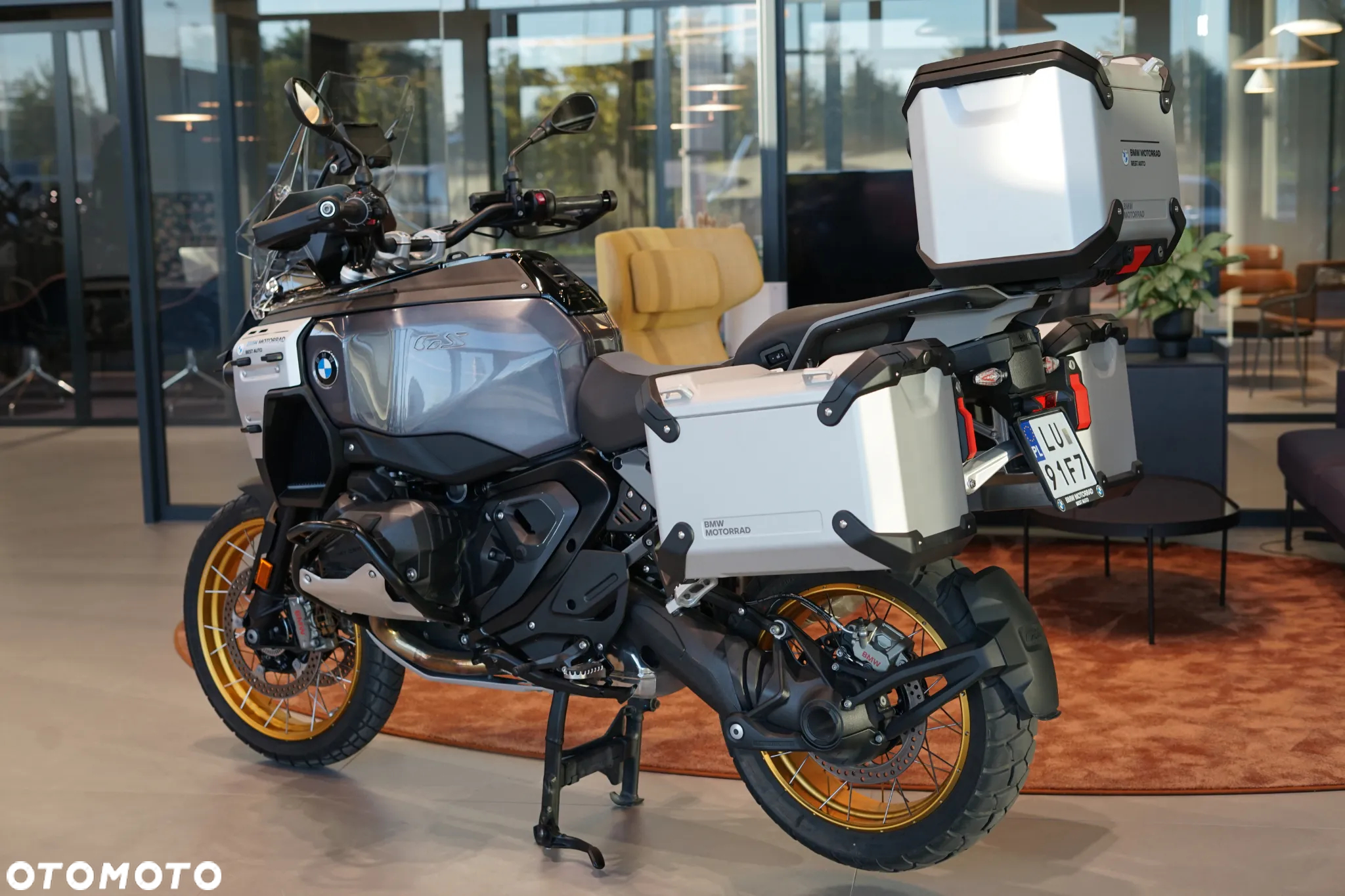 BMW Adventure - 11