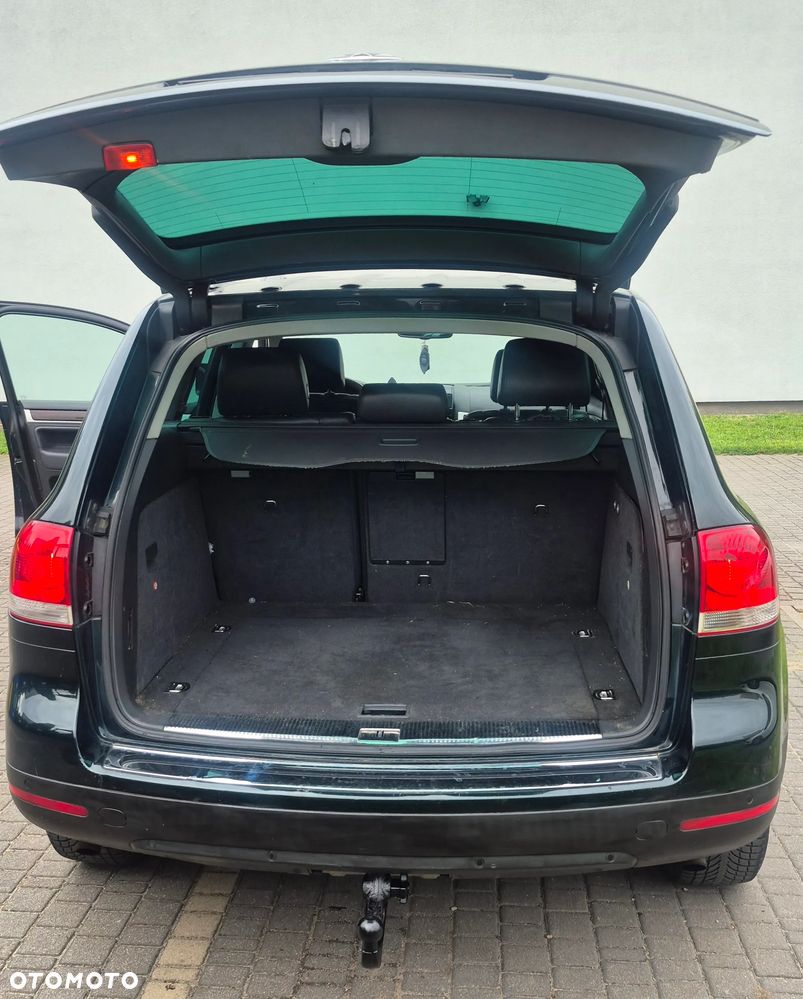 Volkswagen Touareg 2.5 R5 TDI Tiptr - 26