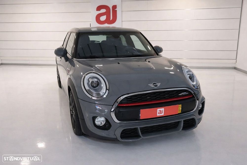 MINI 5 Portas One D - 5