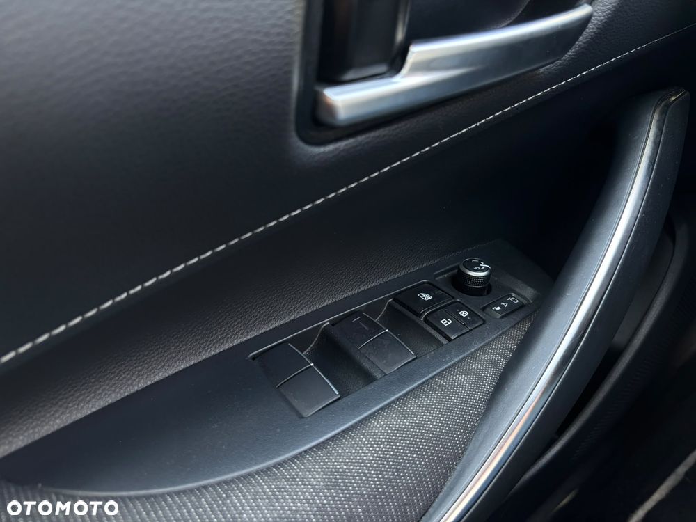 Toyota Corolla 1.8 Hybrid Comfort - 30