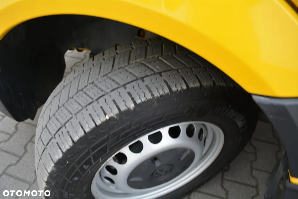 Volkswagen CRAFTER 35 2.0 TDI MAXI - 20