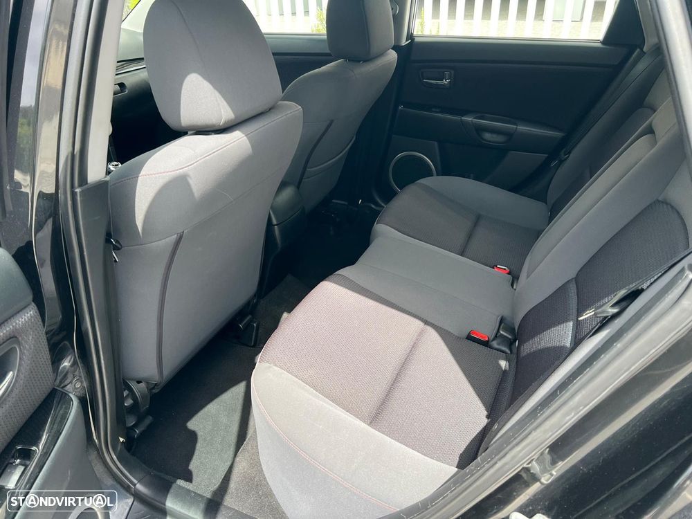 Mazda 3 Hatchback MZ-CD 1.6 Sport - 8