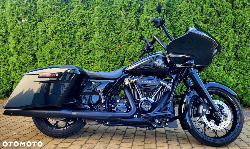 Harley-Davidson Touring Road Glide - 12
