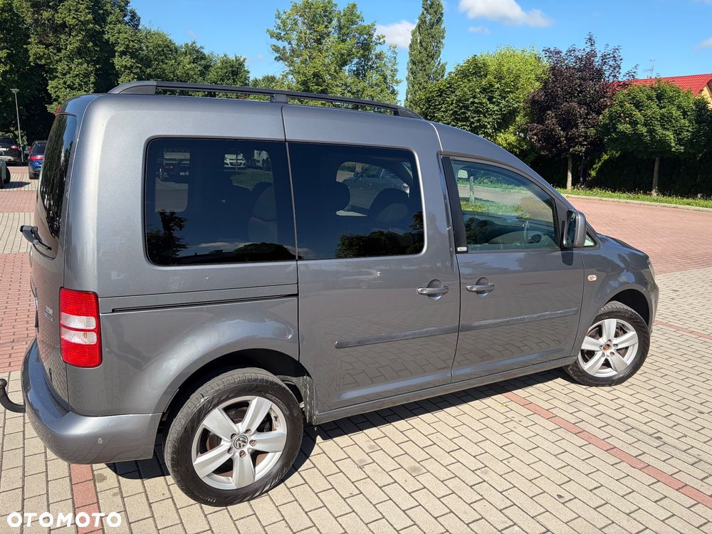 Volkswagen Caddy Highline - 11