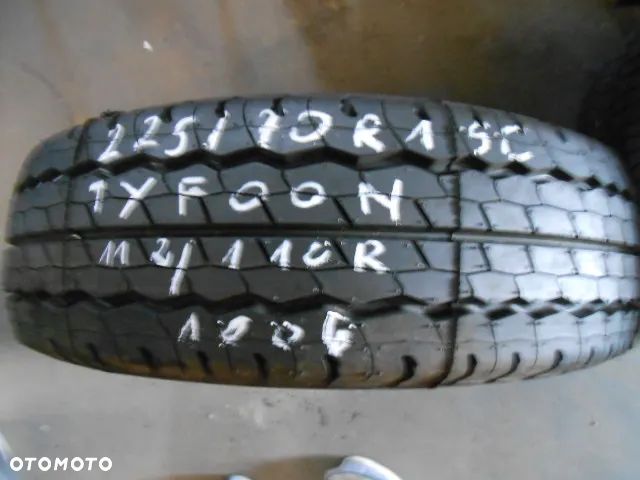 OPONA POJEDYNKA 225/70R15C TYFOON CONNEXION DOT 1006 9MM - 1