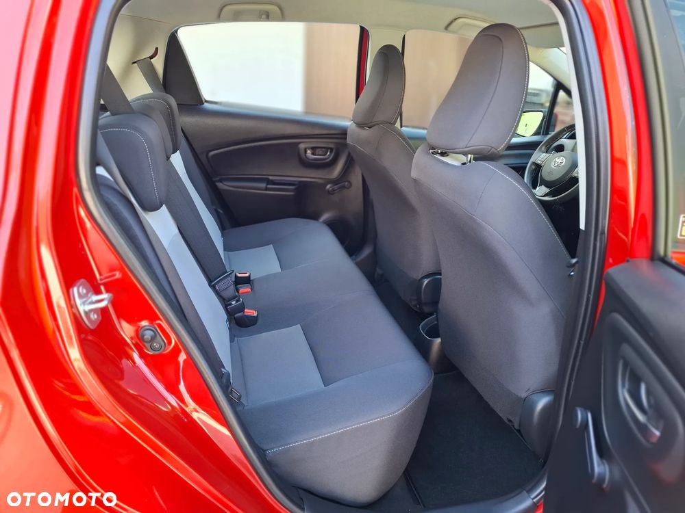 Toyota Yaris - 17