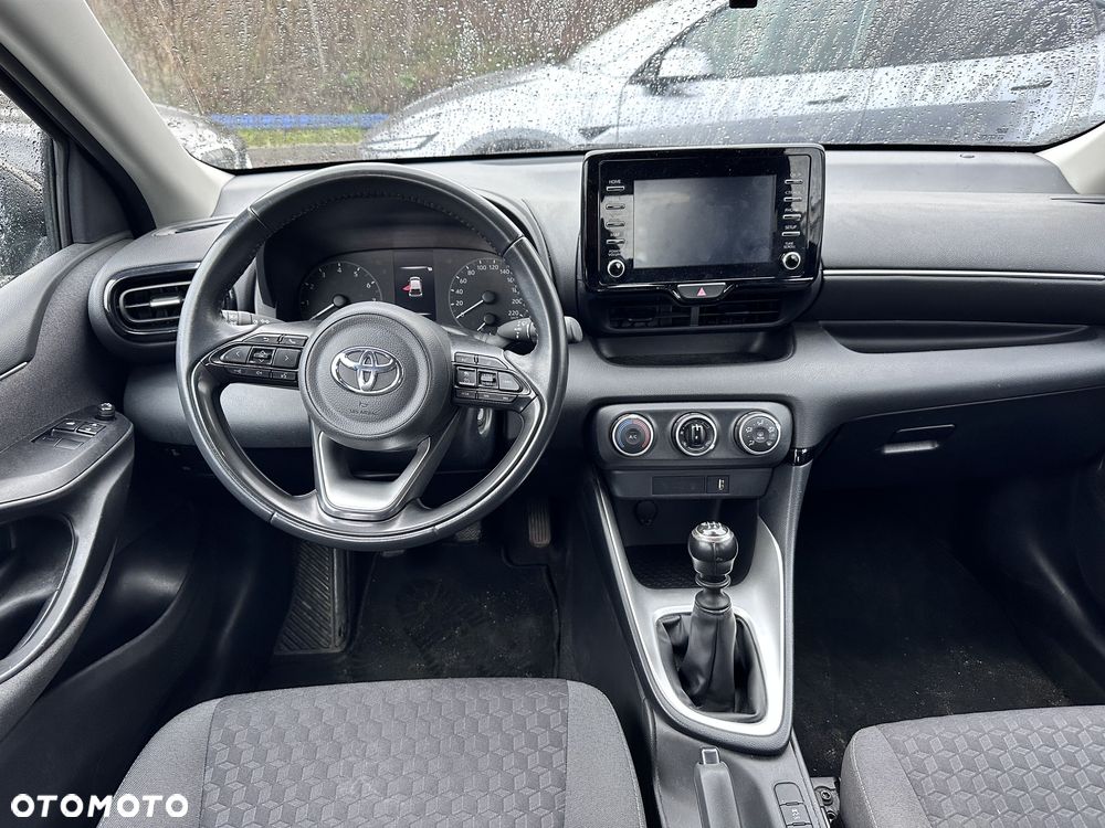 Toyota Yaris 1.5 Comfort - 9