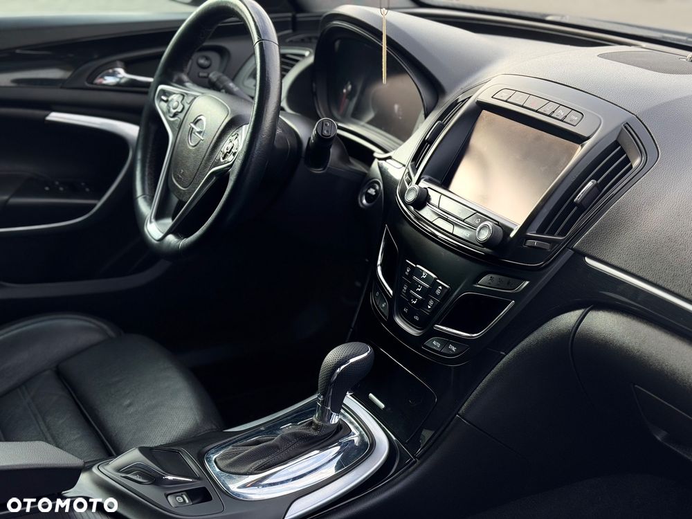 Opel Insignia - 20