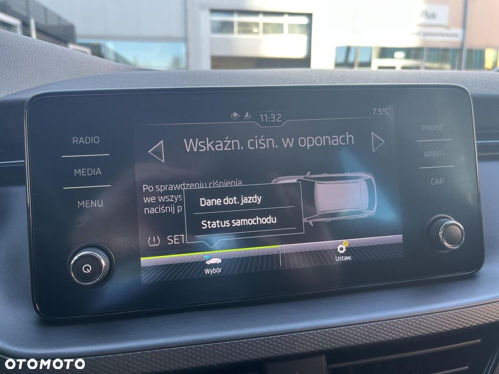 Skoda Kamiq 1.0 TSI Ambition DSG - 25