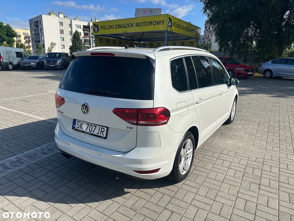 Volkswagen Touran 1.8 TSI BMT Highline DSG - 5