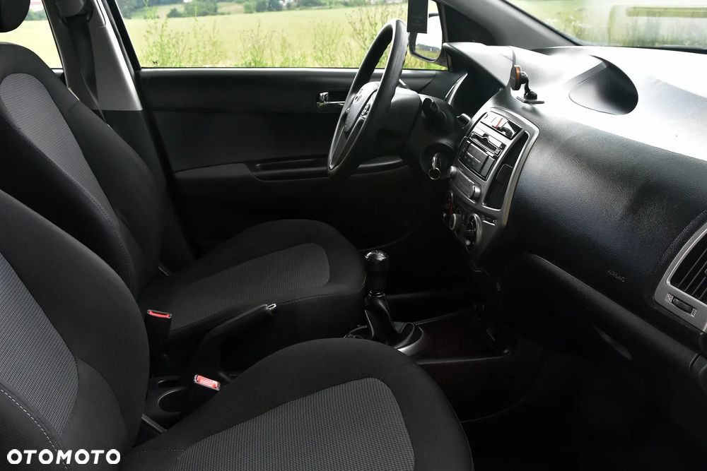 Hyundai i20 1.25 Comfort - 29