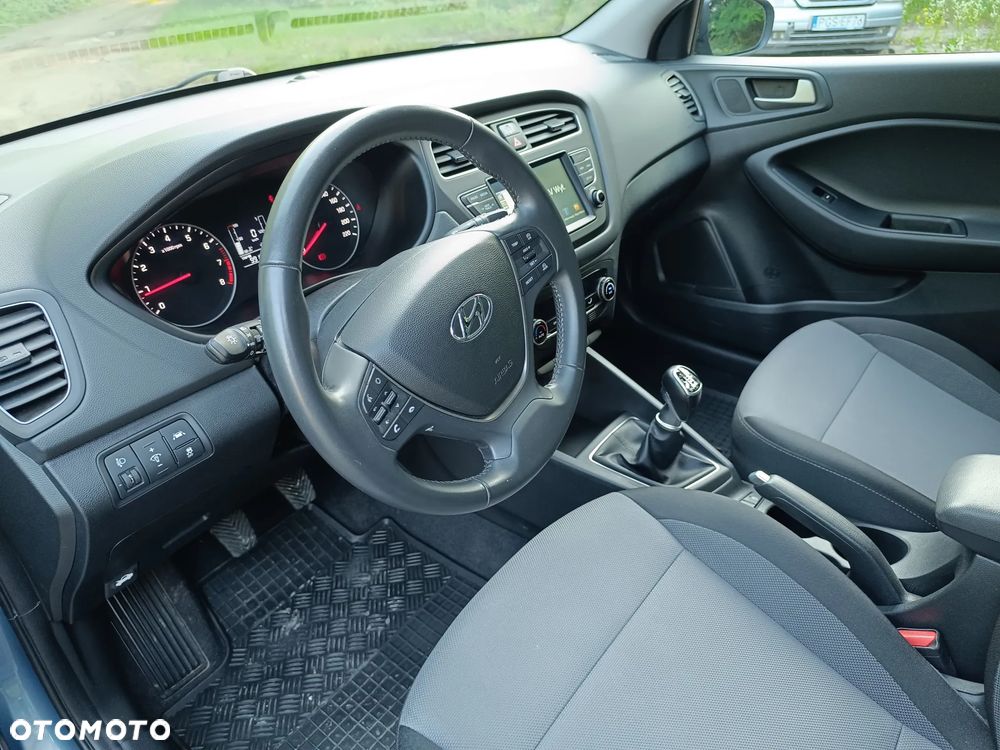 Hyundai i20 - 10