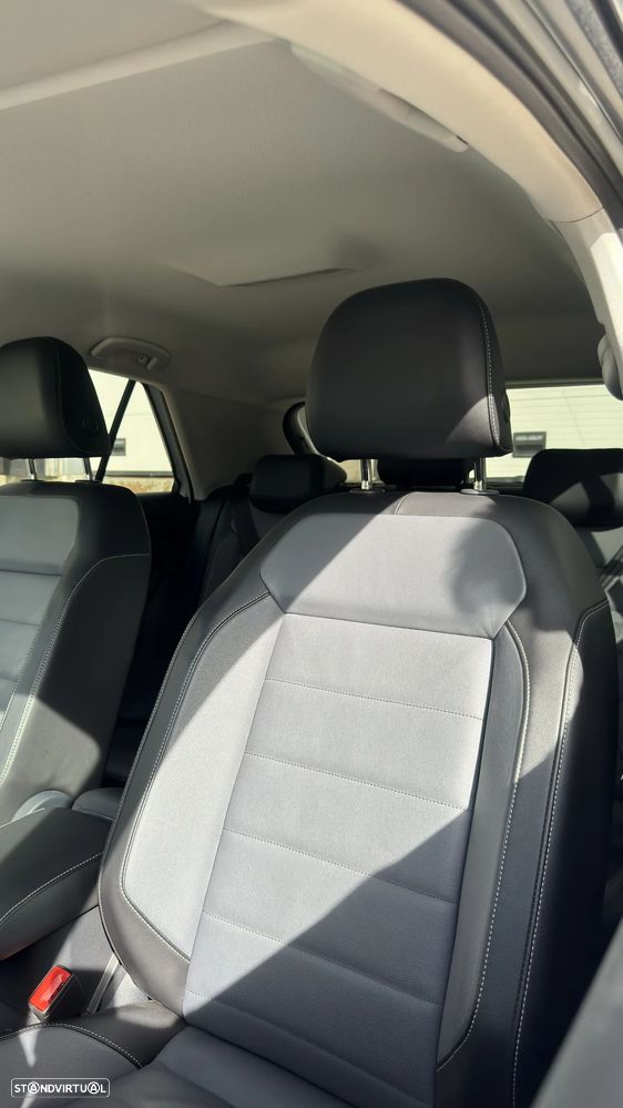 VW T-Roc 1.5 TSI Style DSG - 6