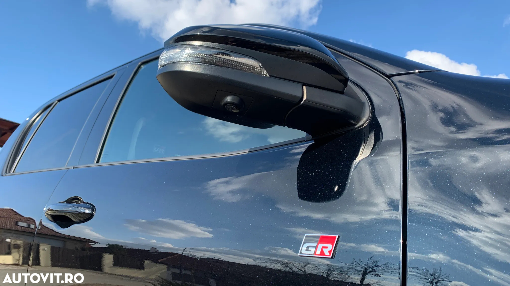 Toyota Hilux 2.8D 204CP 4x4 Double Cab AT GR Sport - 11