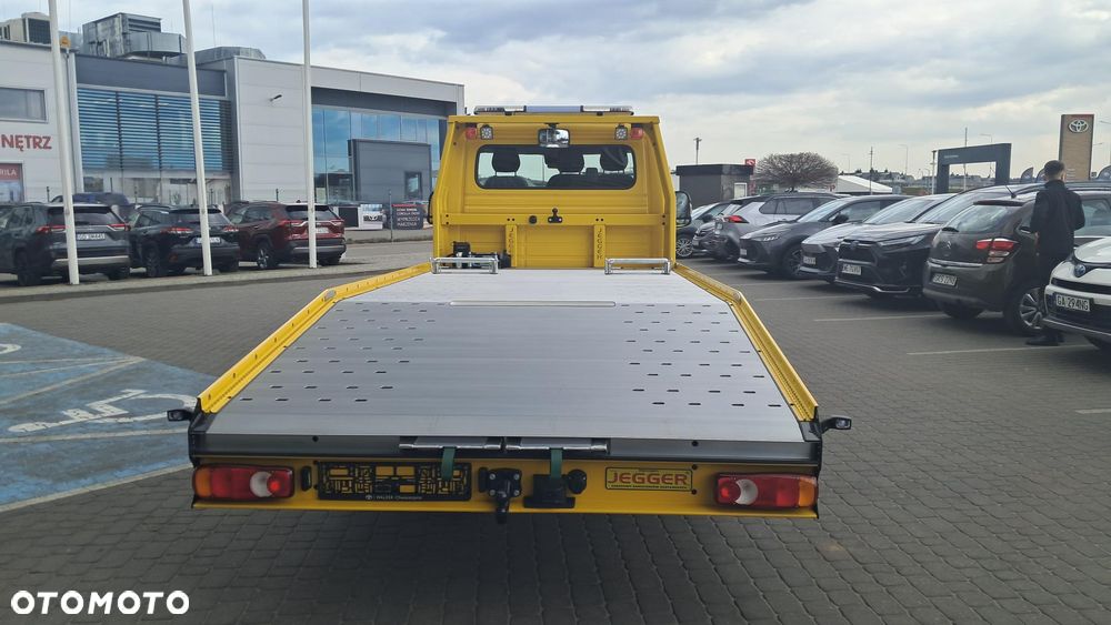 Toyota Proacemax - 6