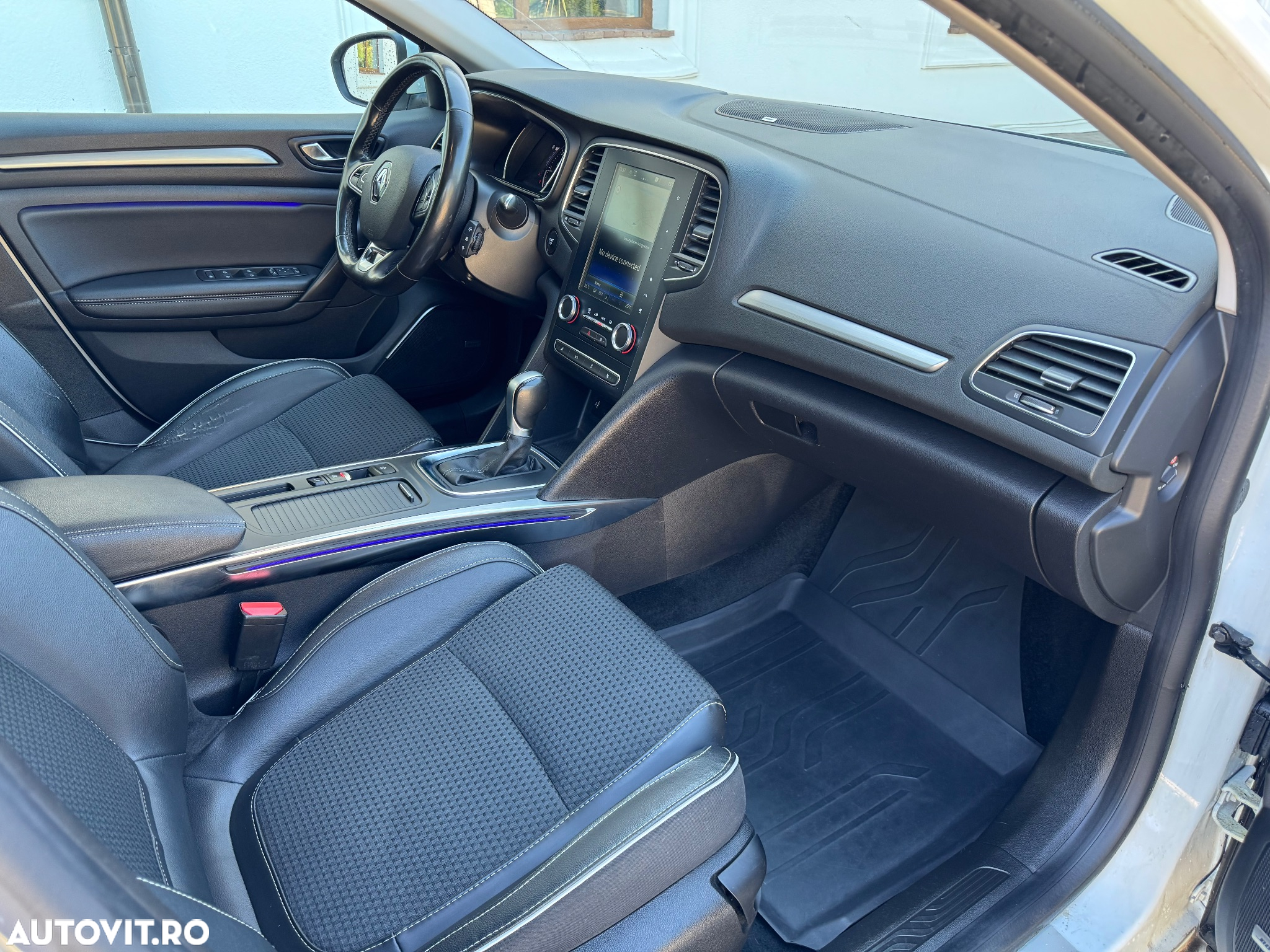 Renault Megane BLUE dCi 115 EDC BOSE EDITION - 18