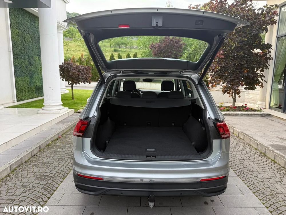 Volkswagen Tiguan - 14