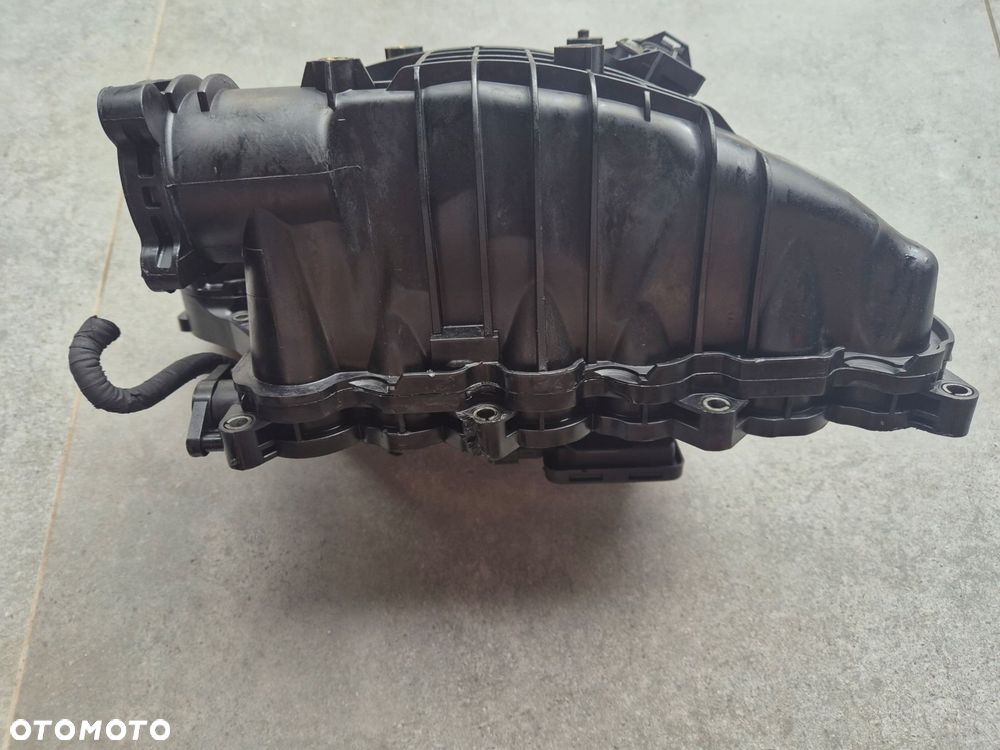 kolektor ssacy maserati ghibli 3.0d - 3