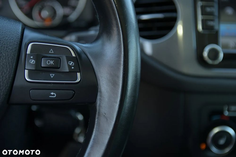 Volkswagen Tiguan - 29
