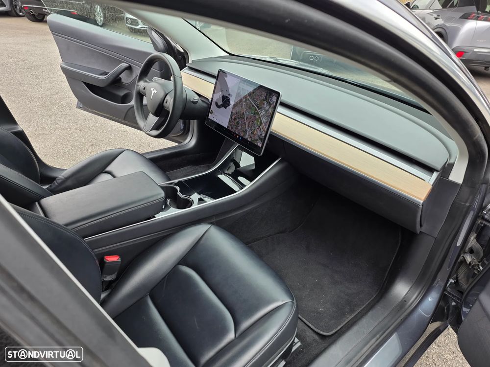Tesla Model 3 Long Range AWD Dual Motor - 21