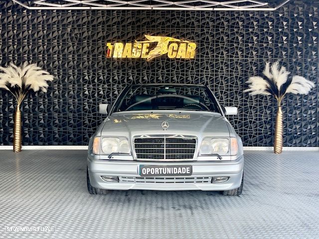 Mercedes-Benz W124 (1984-1997) ver-ce-24-cabriolet - 1