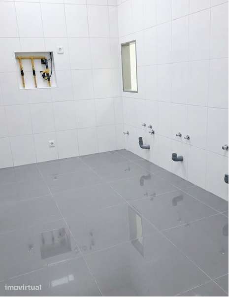 REF#4245 - Loja- 198 m2 – Ao Hospital Santa Maria - Grande imagem: 5/11