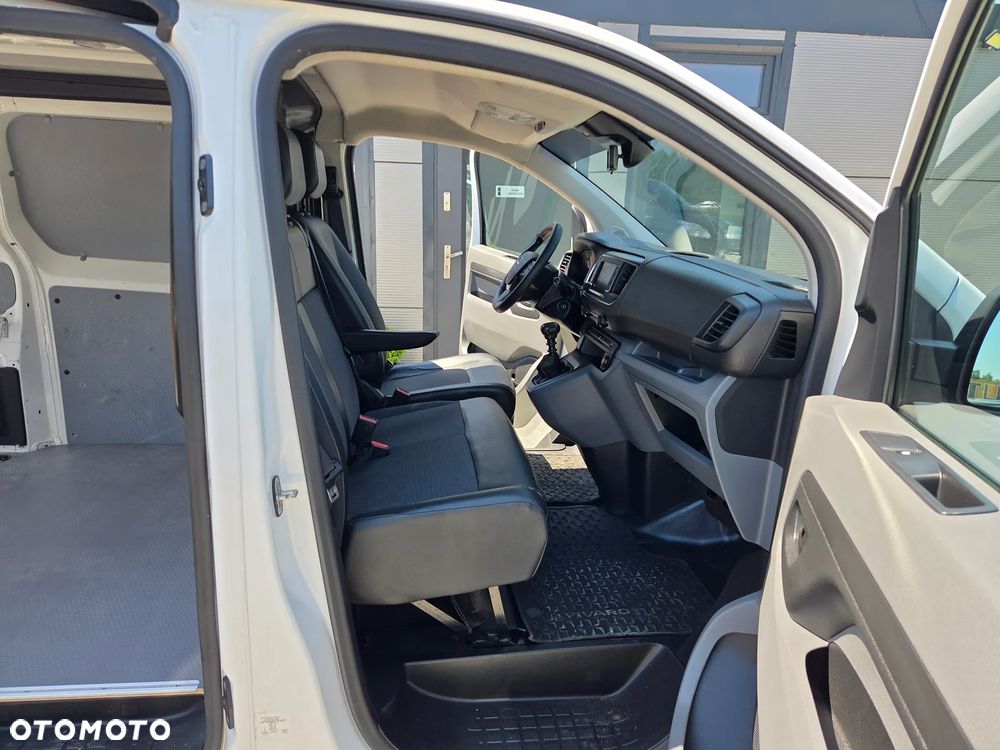 Opel Vivaro - 17