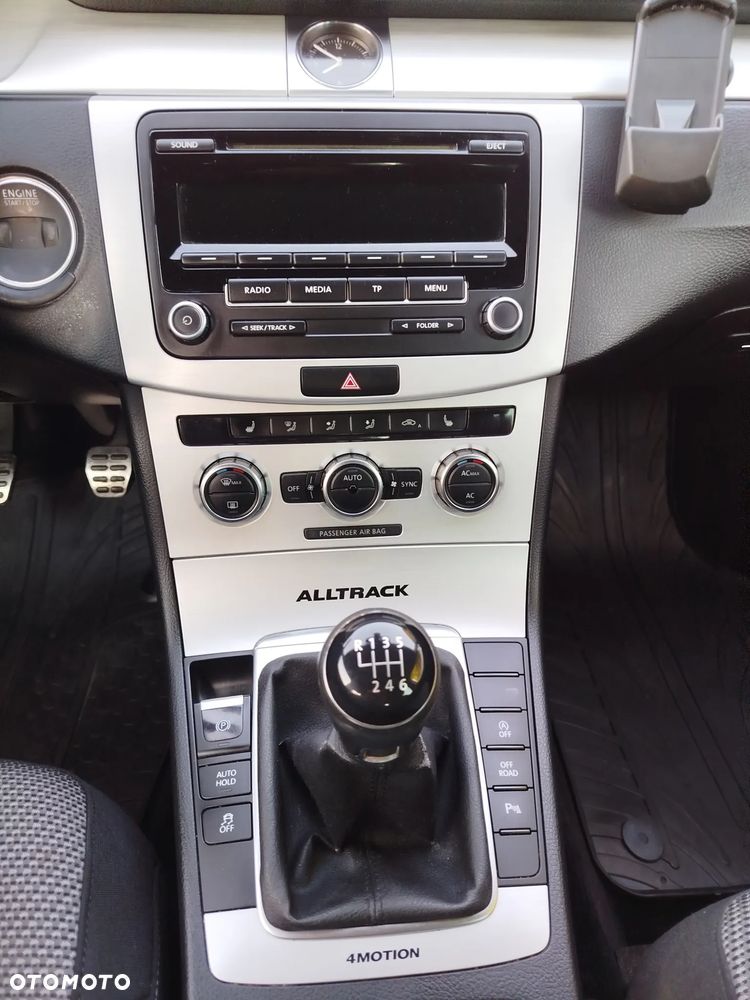 Volkswagen Passat - 6