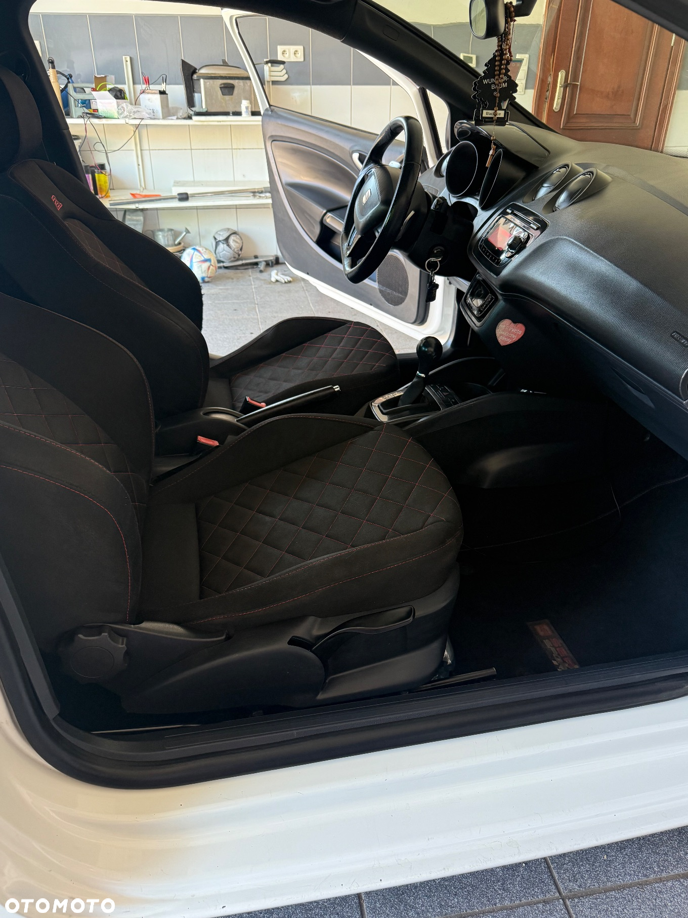 Seat Ibiza SC 1.4 TSI Cupra DSG - 8