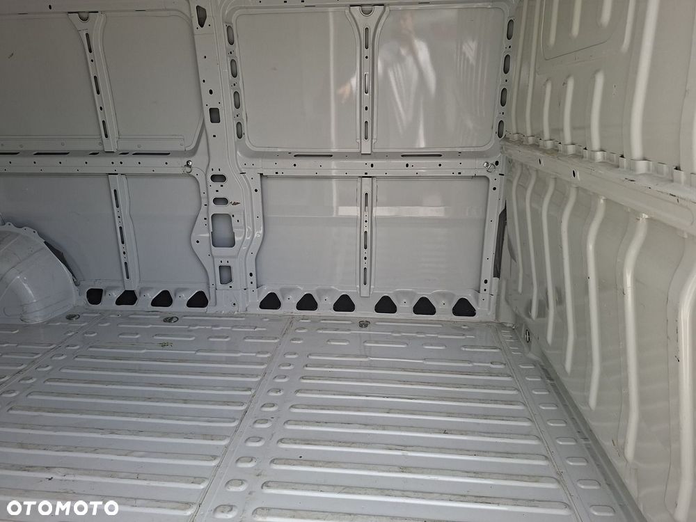 Opel Movano - 27