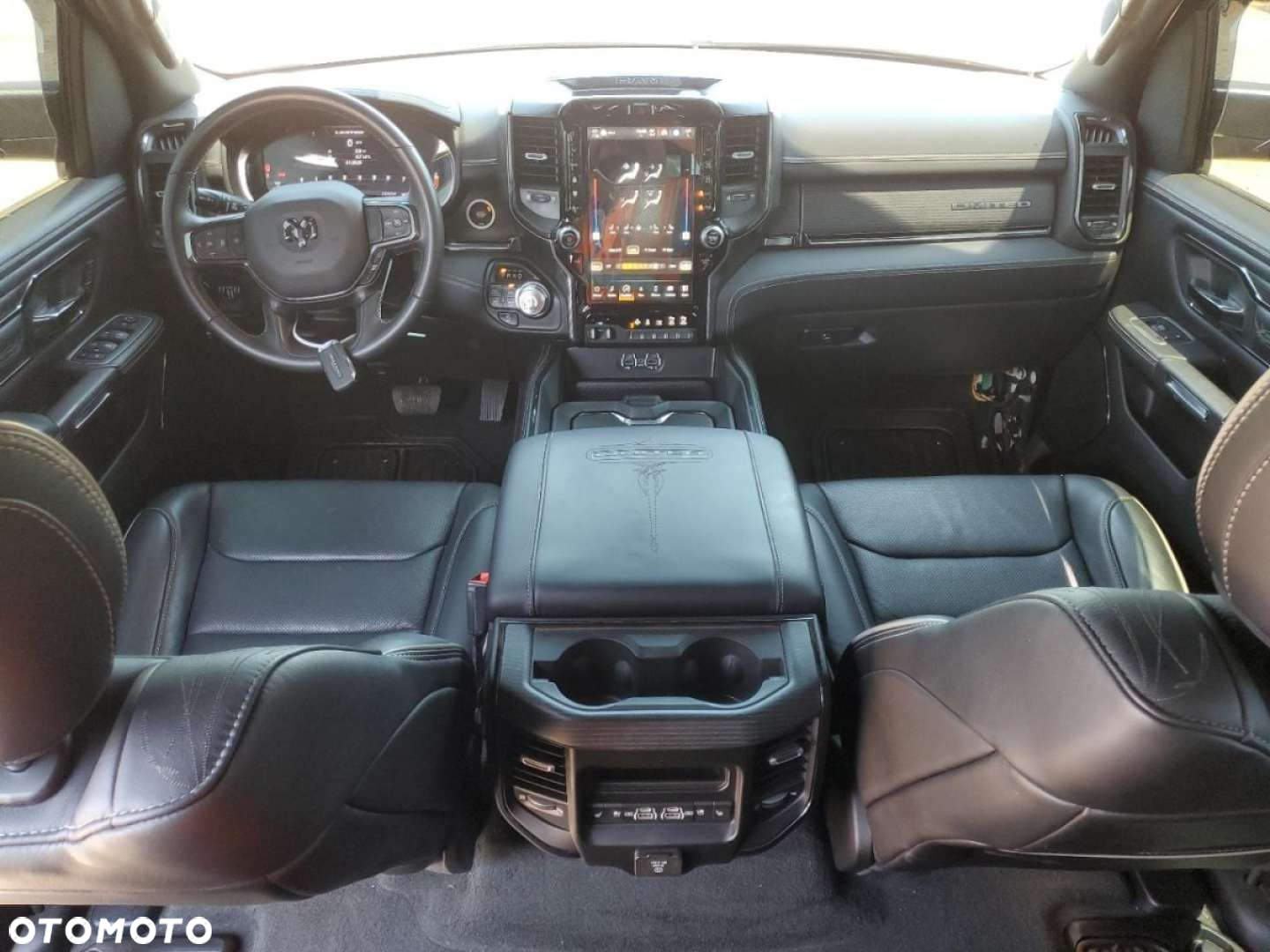 RAM 1500 - 9