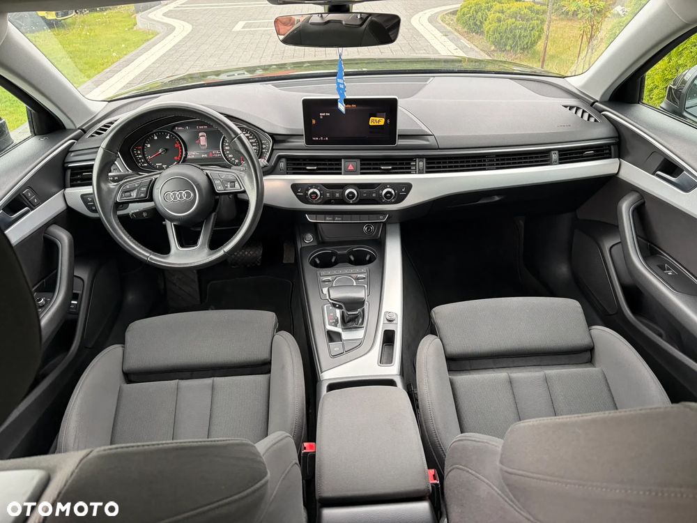 Audi A4 Avant 2.0 TDI S tronic - 23