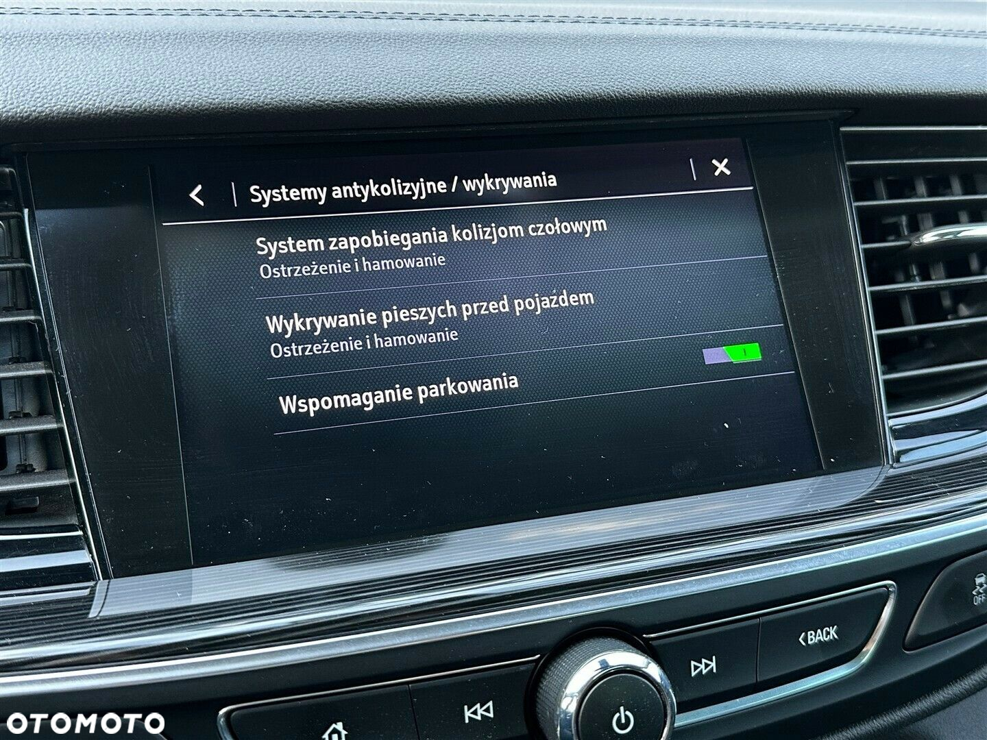 Opel Insignia 1.6 T Elite S&S - 28