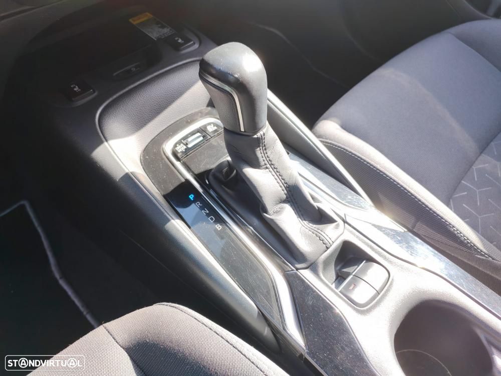 Toyota Corolla Touring Sports 1.8 Hybrid Comfort+P.Sport - 21