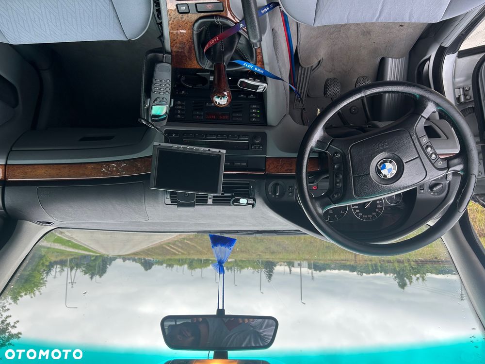 BMW Seria 5 523i - 20