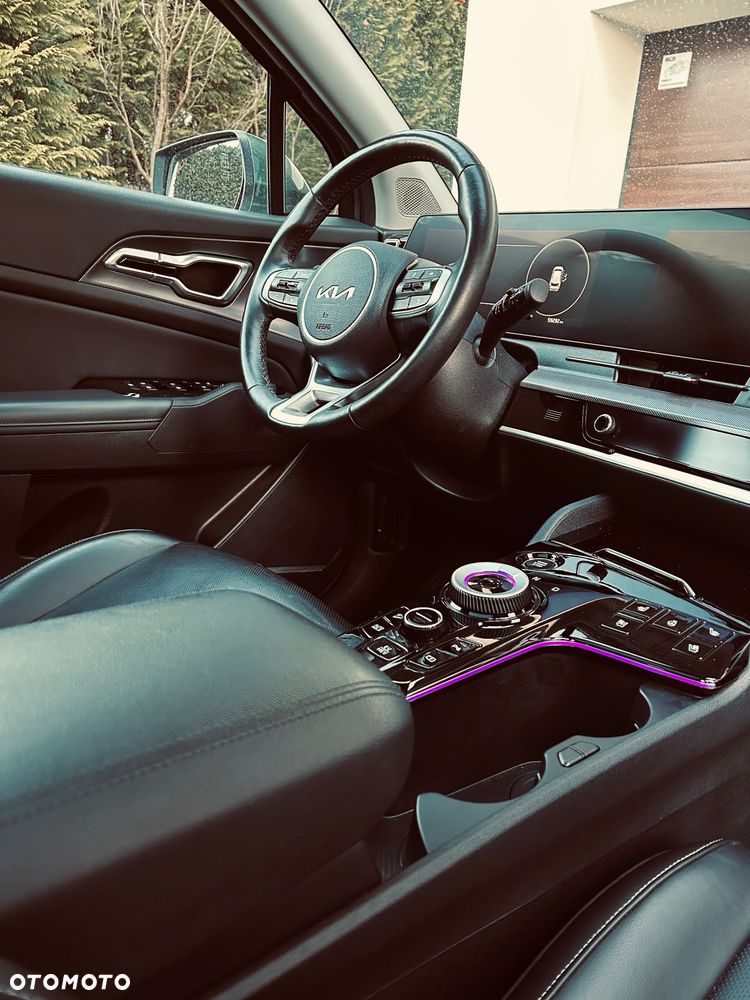 Kia Sportage 1.6 T-GDI PHEV Business Line 4WD - 24