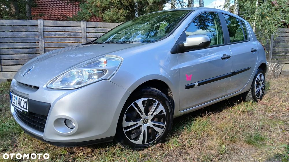 Renault Clio 1.2 16V 75 Dynamique - 13