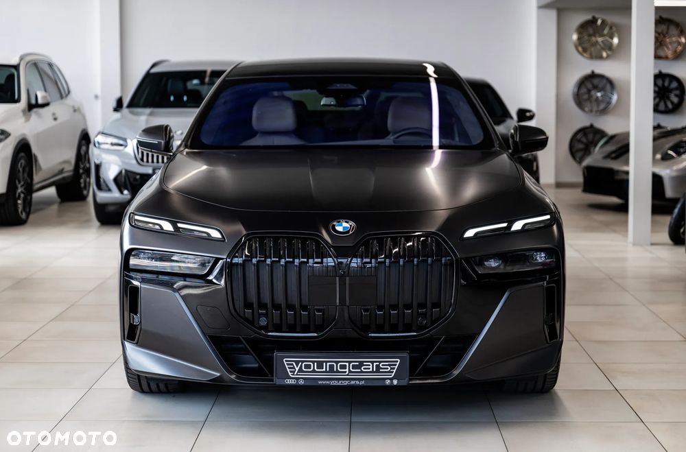 BMW Seria 7 740d xDrive sport - 2