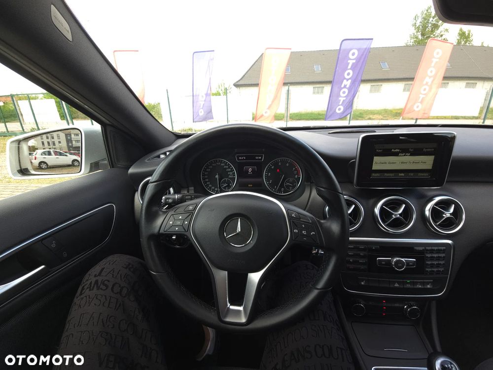 Mercedes-Benz Klasa A 180 (BlueEFFICIENCY) Style - 31