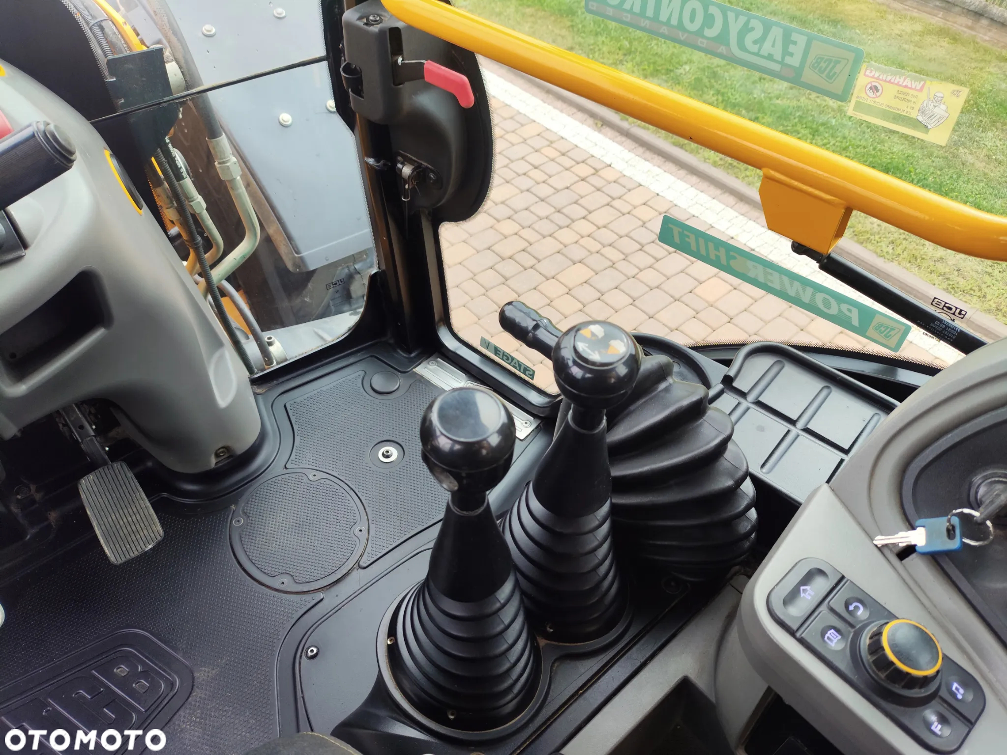 JCB 4CX PRO / NOWY MODEL / TORQUELOCK / POWERRSHIFT / KOPARKO-ŁADOWARKA - 38