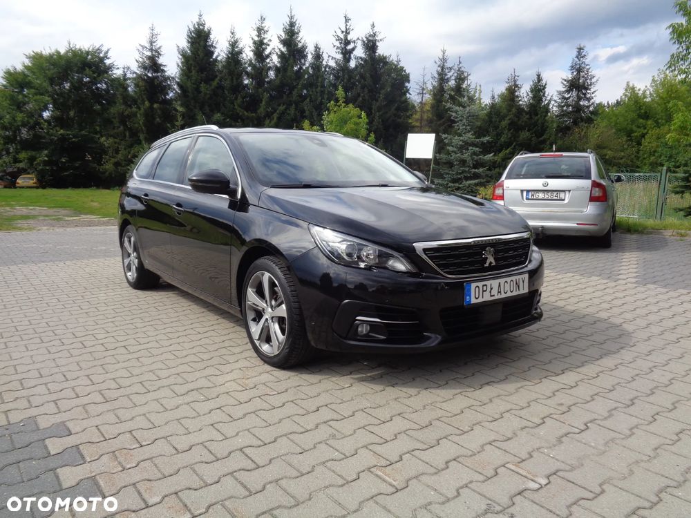 Peugeot 308 BlueHDi 130 EAT8 Stop & Start Active Business-Paket - 34