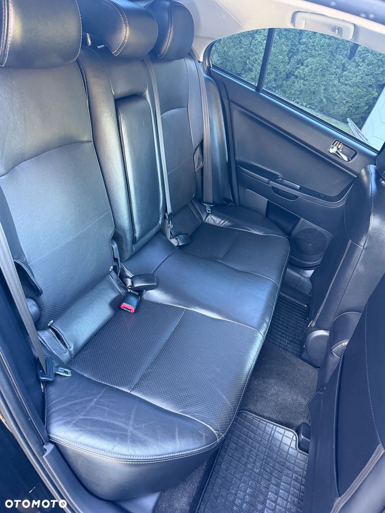 Mitsubishi Lancer - 27