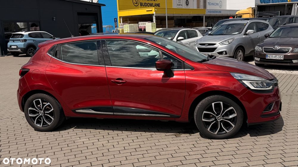 Renault Clio - 9