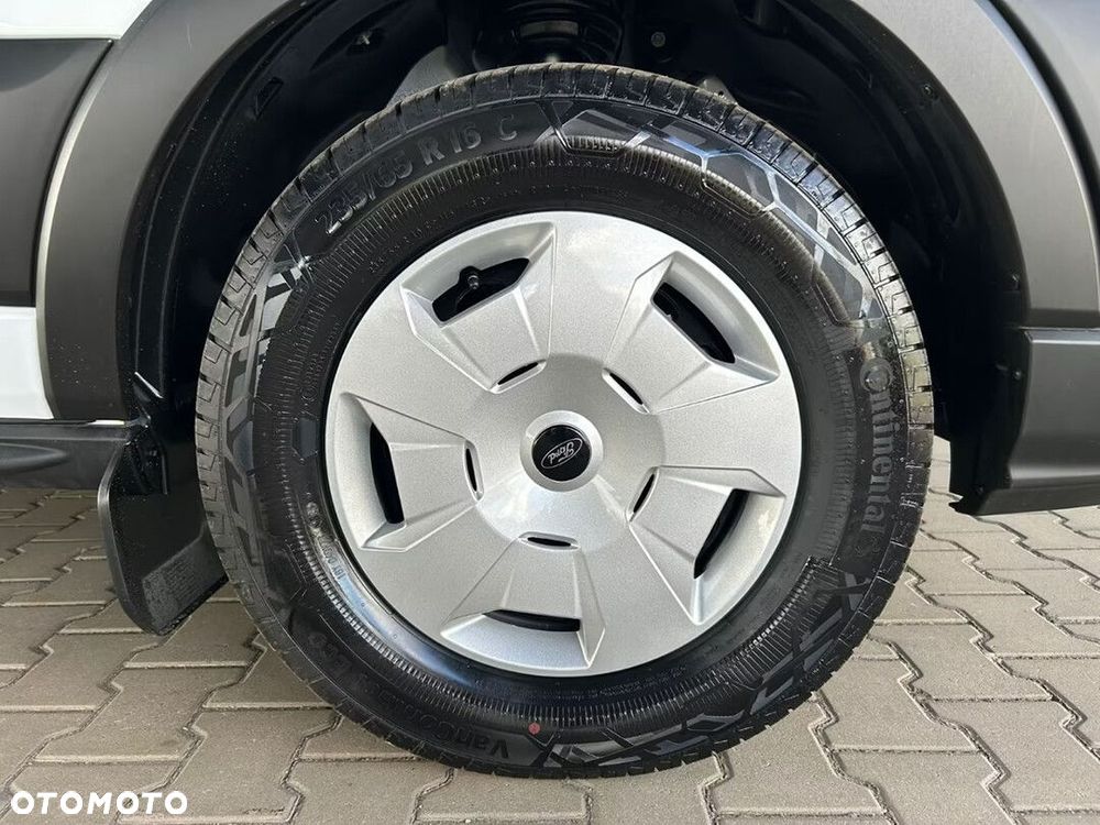 Ford transit FORD TRANSIT KOMBI M1 TREND 2.0 ECOBLUE 150KM LDT 6.2 A8 FWD 350 L3 - 5