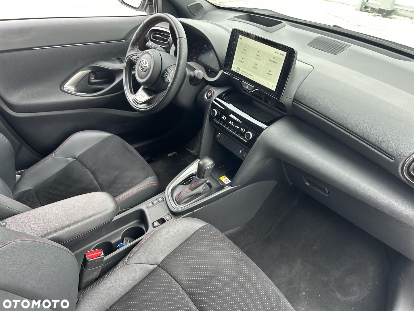 Toyota Yaris Cross - 10