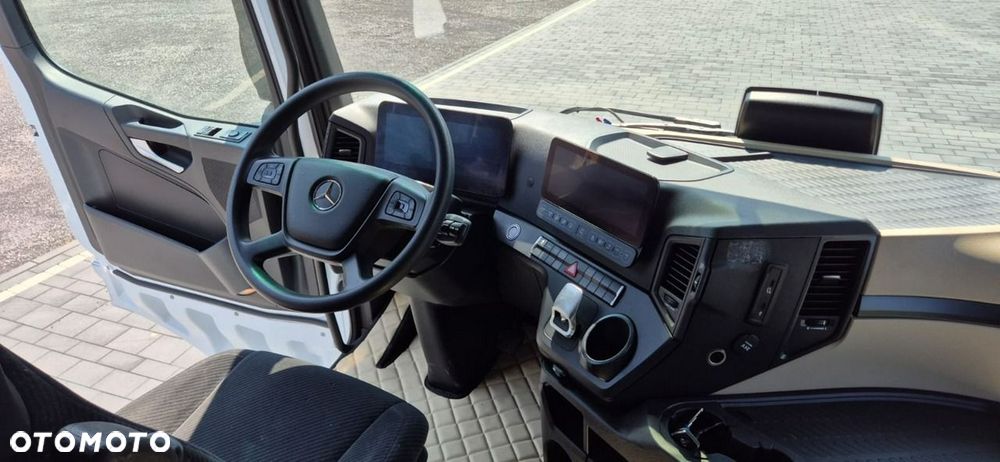 Mercedes-Benz Actros L 18.48 Giga Space Piękny Standard - 23