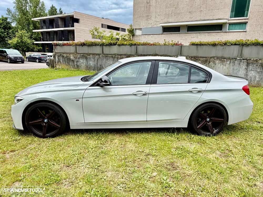 BMW 320 d Auto Pack M - 48