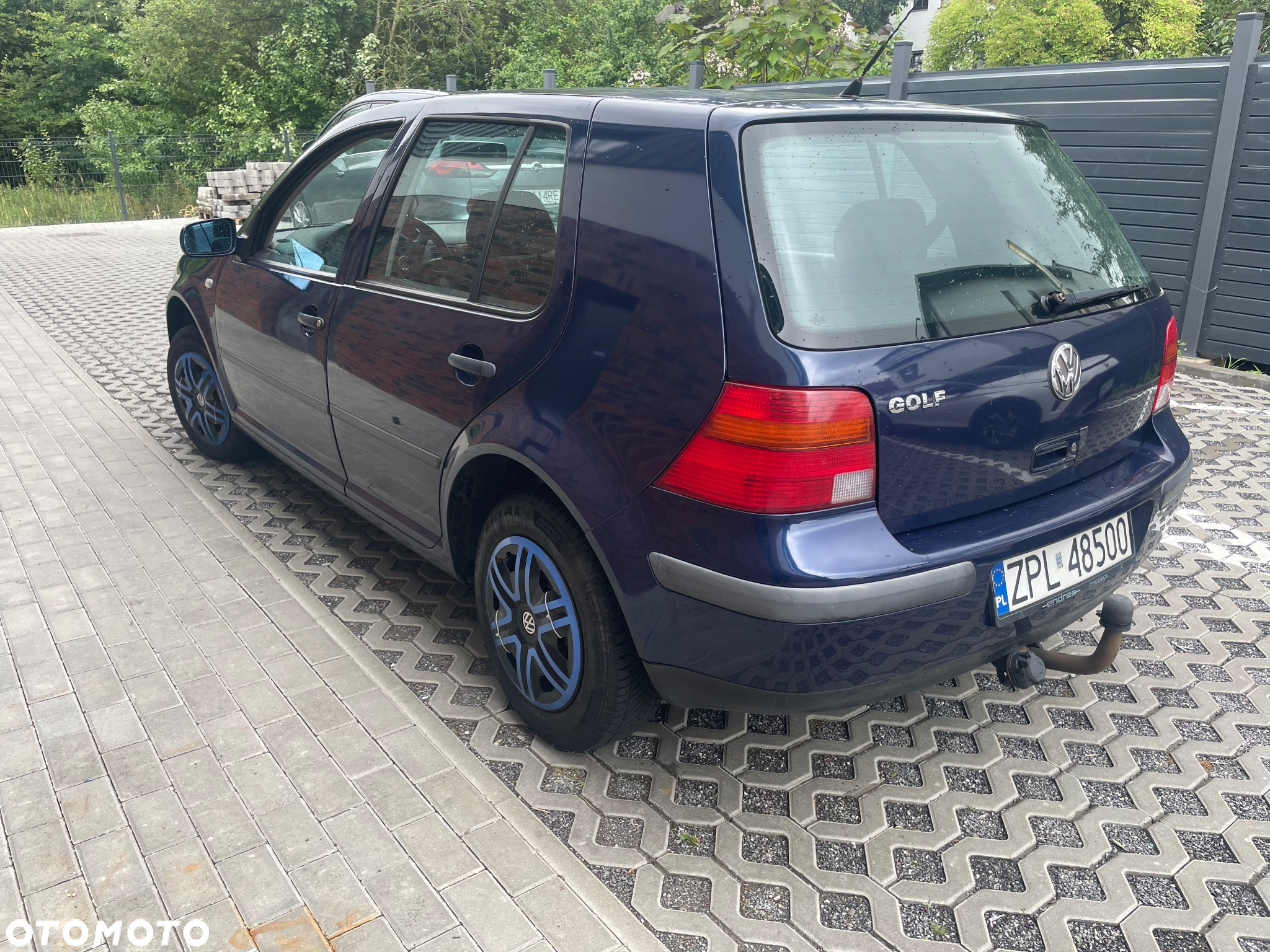 Volkswagen Golf - 4